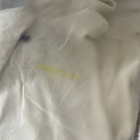Fear of God Essentials Thermal Long Sleeve in “Buttercream” - Picture 9 of 10
